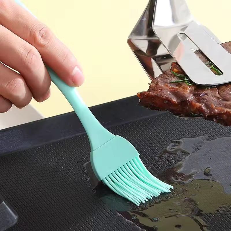 Silicone Material Cooking Brushes BBQ Basting Pastry Oil Brush Easy to Clean